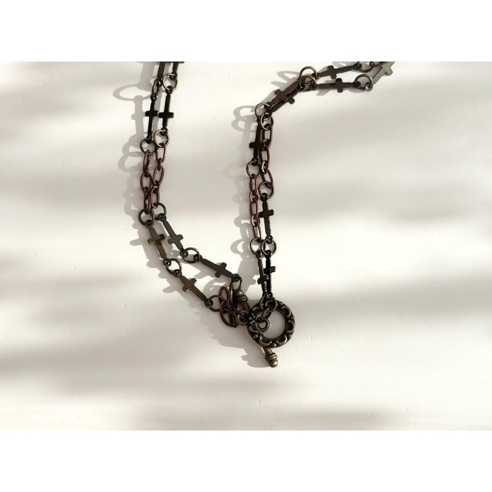 Victorian Inspired Teardrop Shaped Bronzed Faux Filigree Pendant Necklace - 18" - Picture 5 of 14